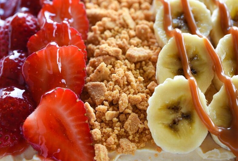 Strawberry Crunch Cheesecake and Banana Pudding Cheesecake